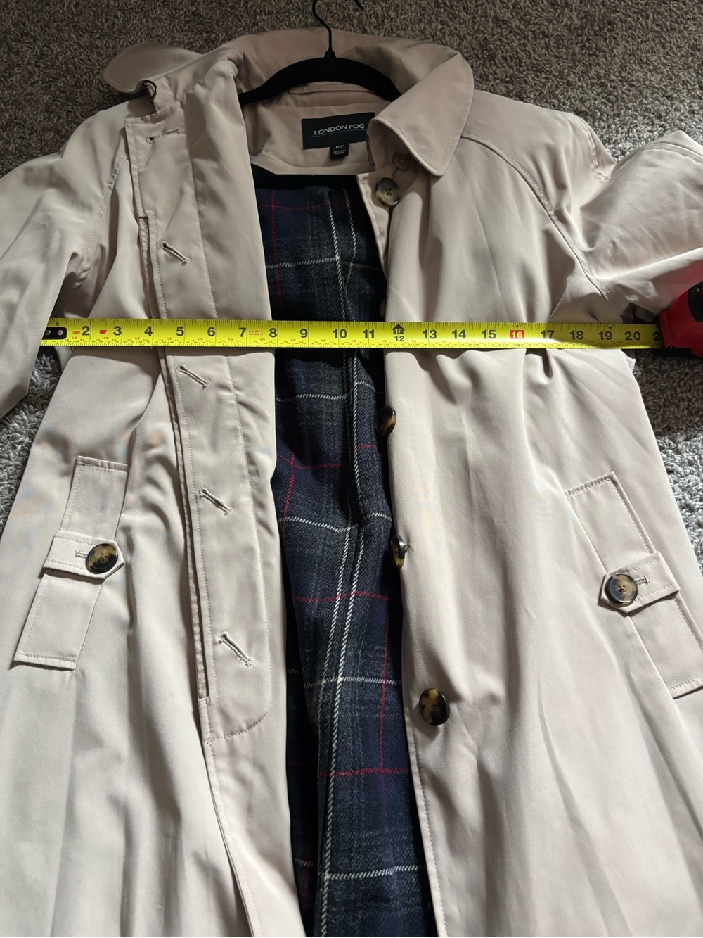 London Fog Women’s Maincoats Vintage Long Trench Coat 10P Beige Plaid Liner - Picture 3 of 8